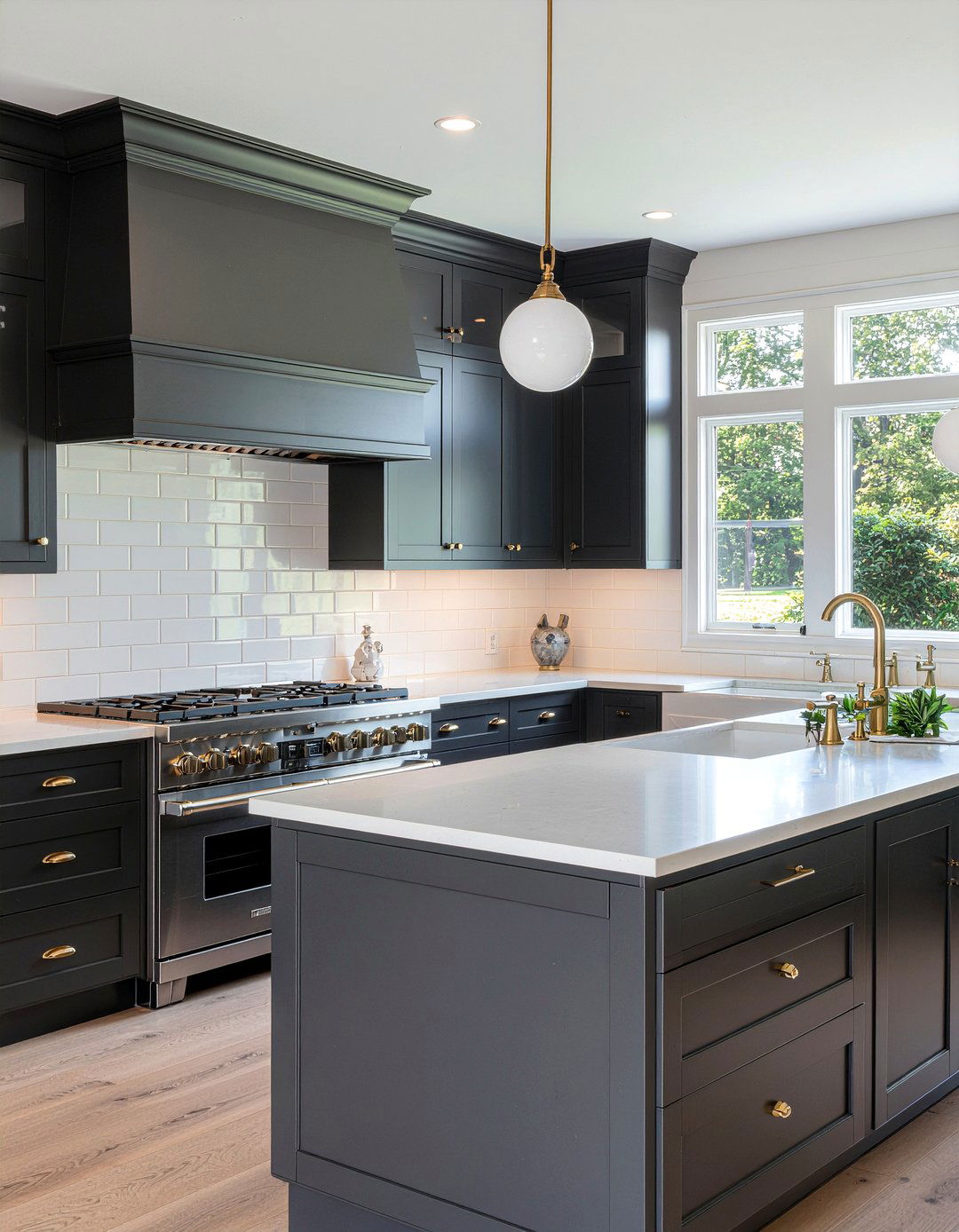 Dark Traditional Kitchen - 30 moody kitchen ideas