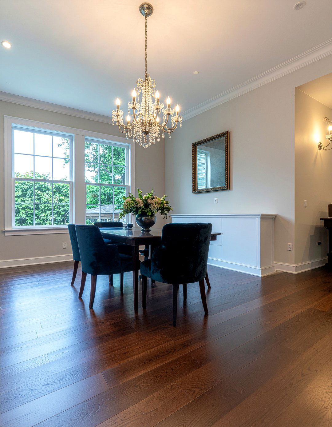 Dark Walnut Laminate Flooring - 30 dining room laminate floor ideas