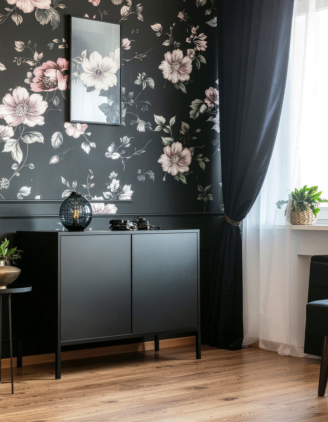 Dark floral wallpaper - 30 moody living room ideas