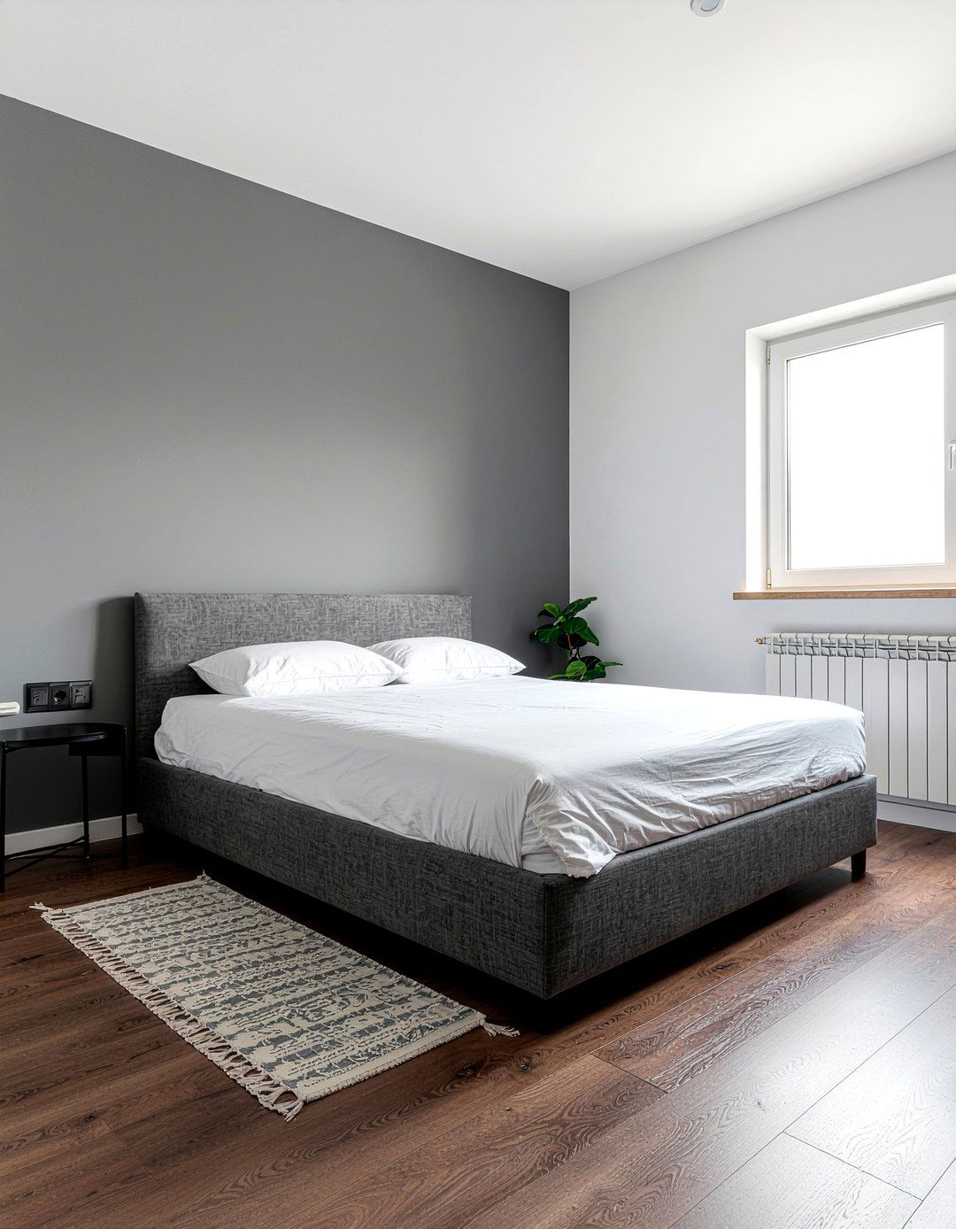 Dark gray storage bed - 30 upholstered bed ideas