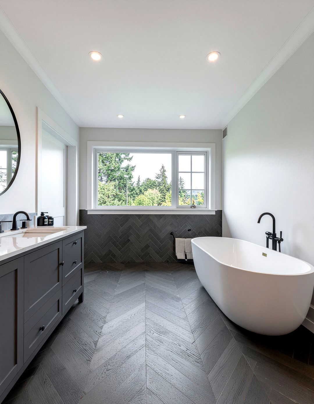 Dark grey herringbone tile bathroom - 30 herringbone tile bathroom ideas