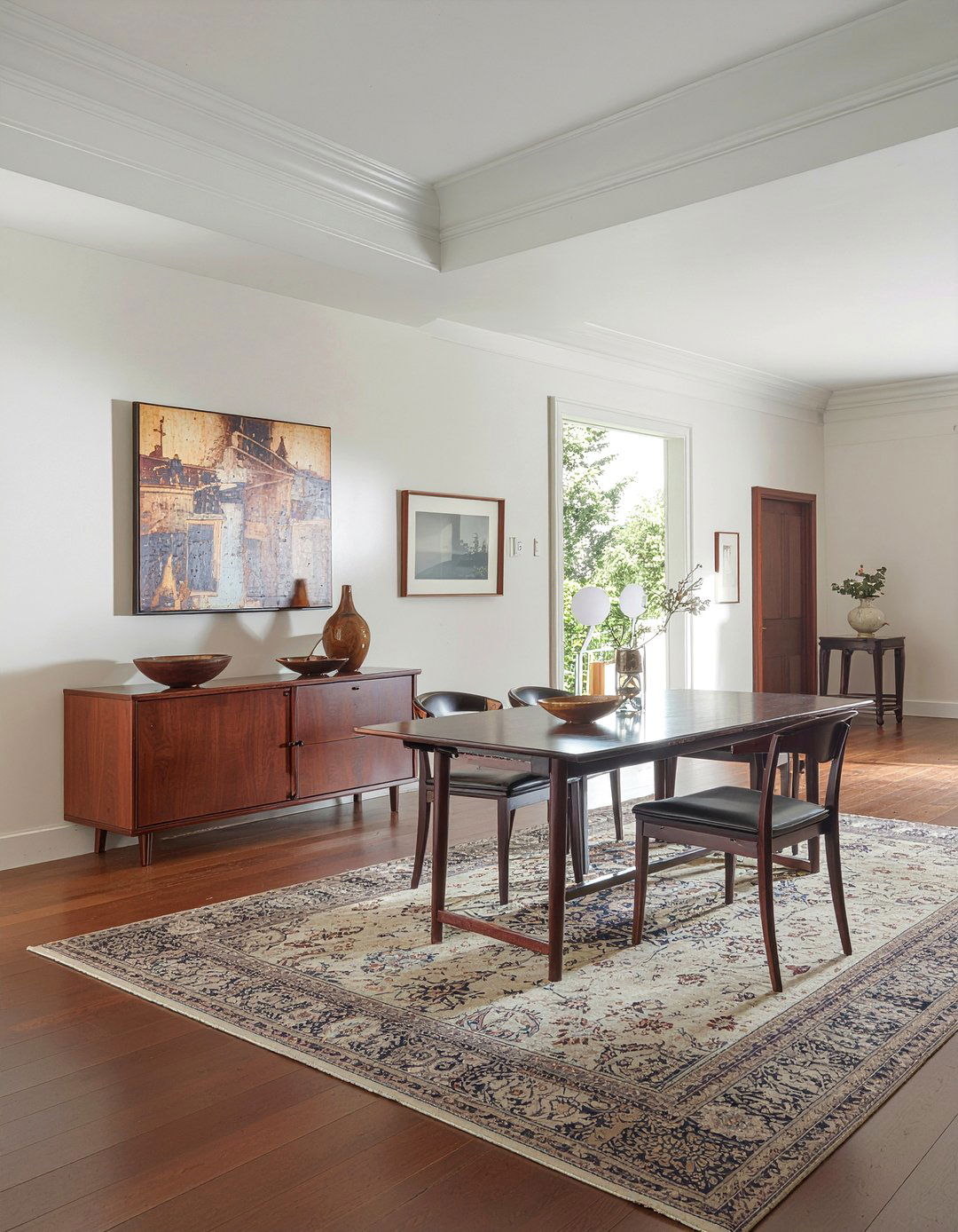 Dark wood furniture - 30 British colonial living room ideas