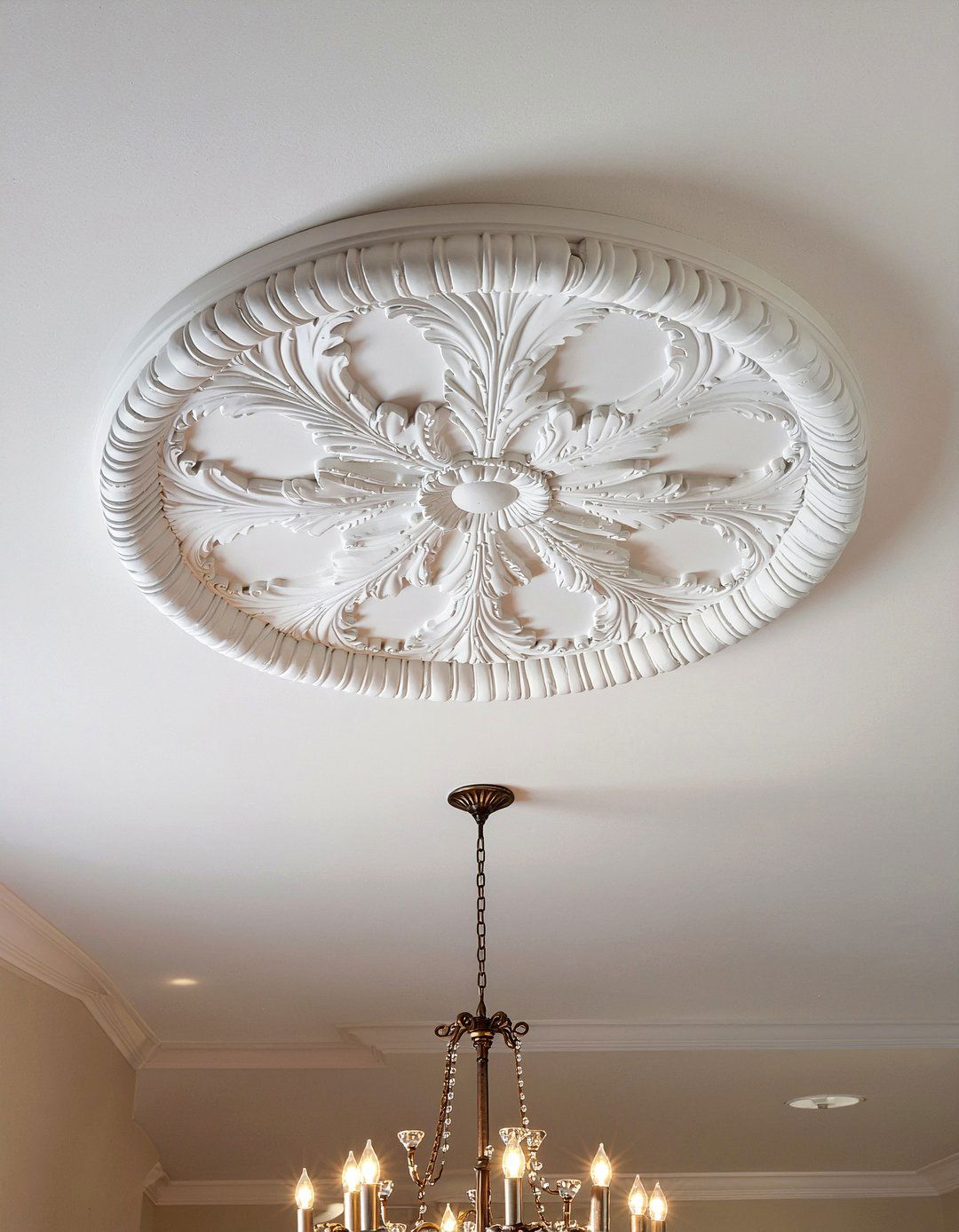 Decorative Ceiling Medallion - 30 dining room classic element ideas