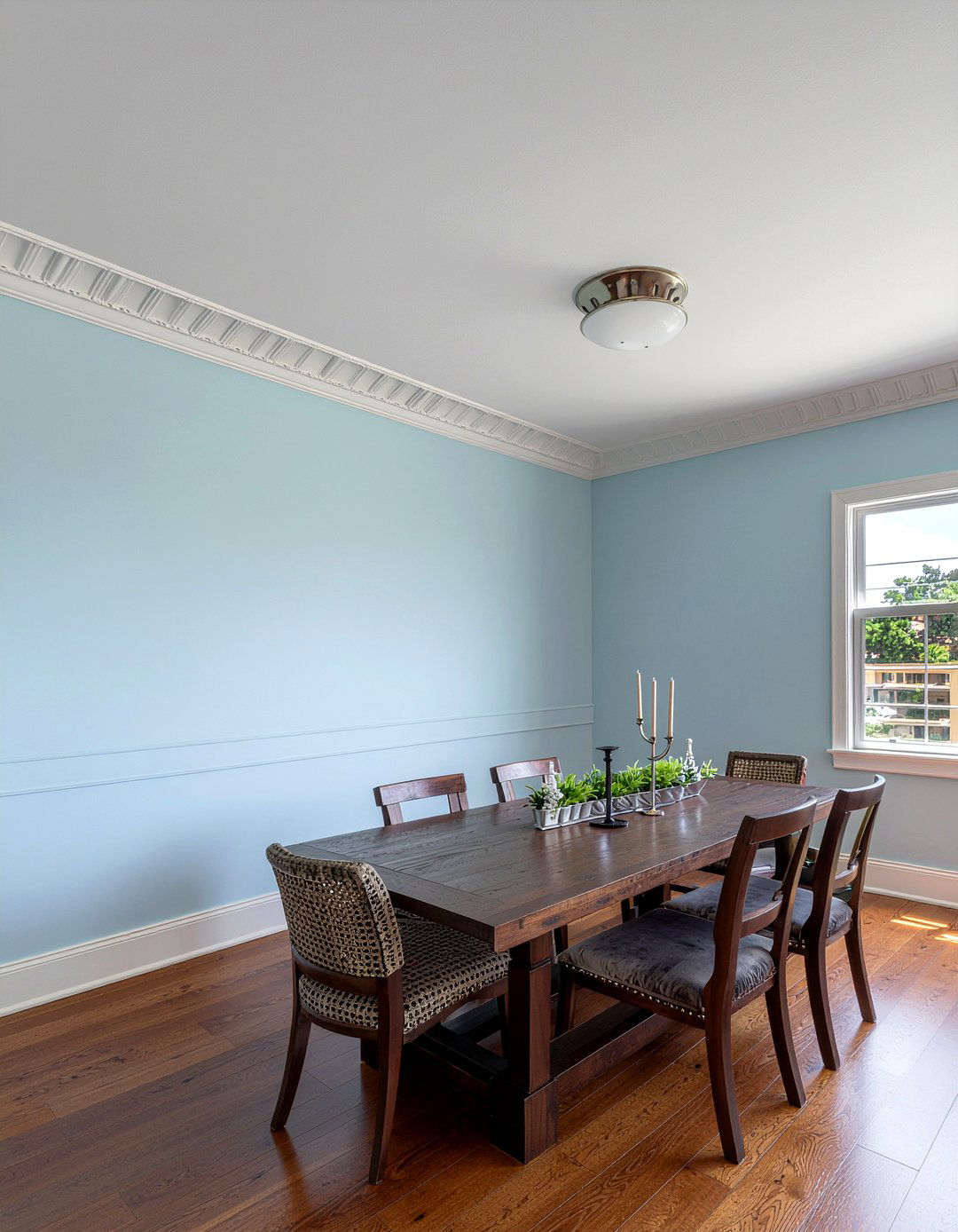 Decorative crown molding - 30 Georgian dining room ideas