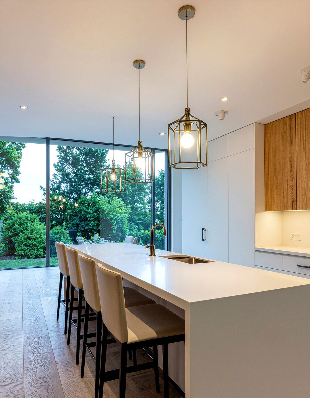 Designer Pendant Lighting - 30 gourmet kitchen ideas