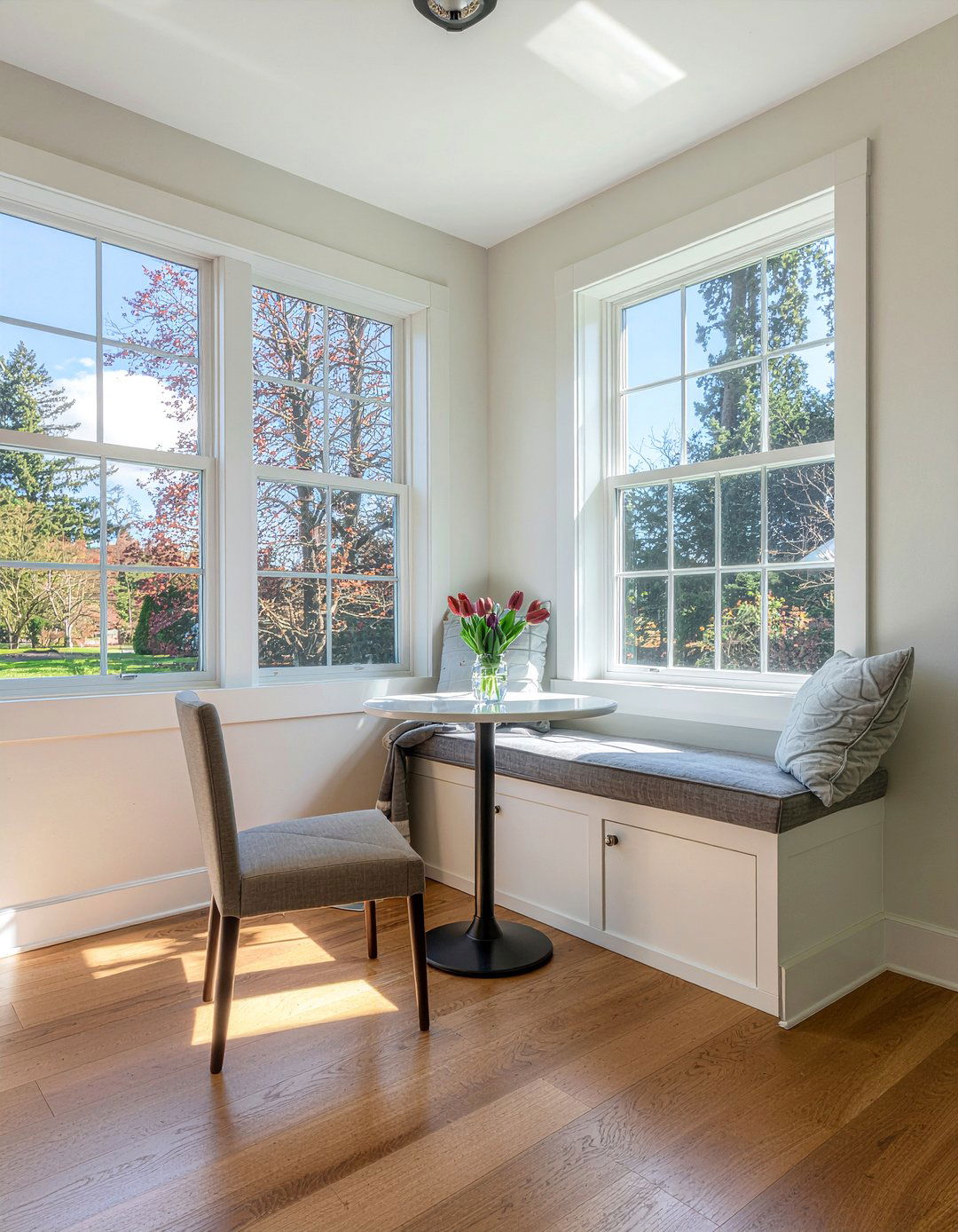 30 Smart Dual-Purpose Dining Room Ideas for Small Spaces