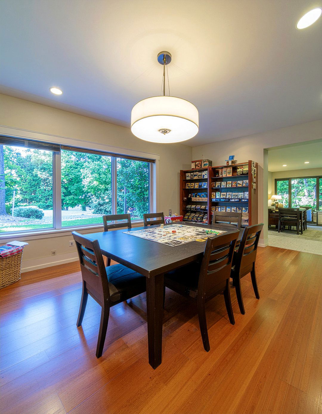 Dining Room Game Room - 30 dual-purpose dining room ideas