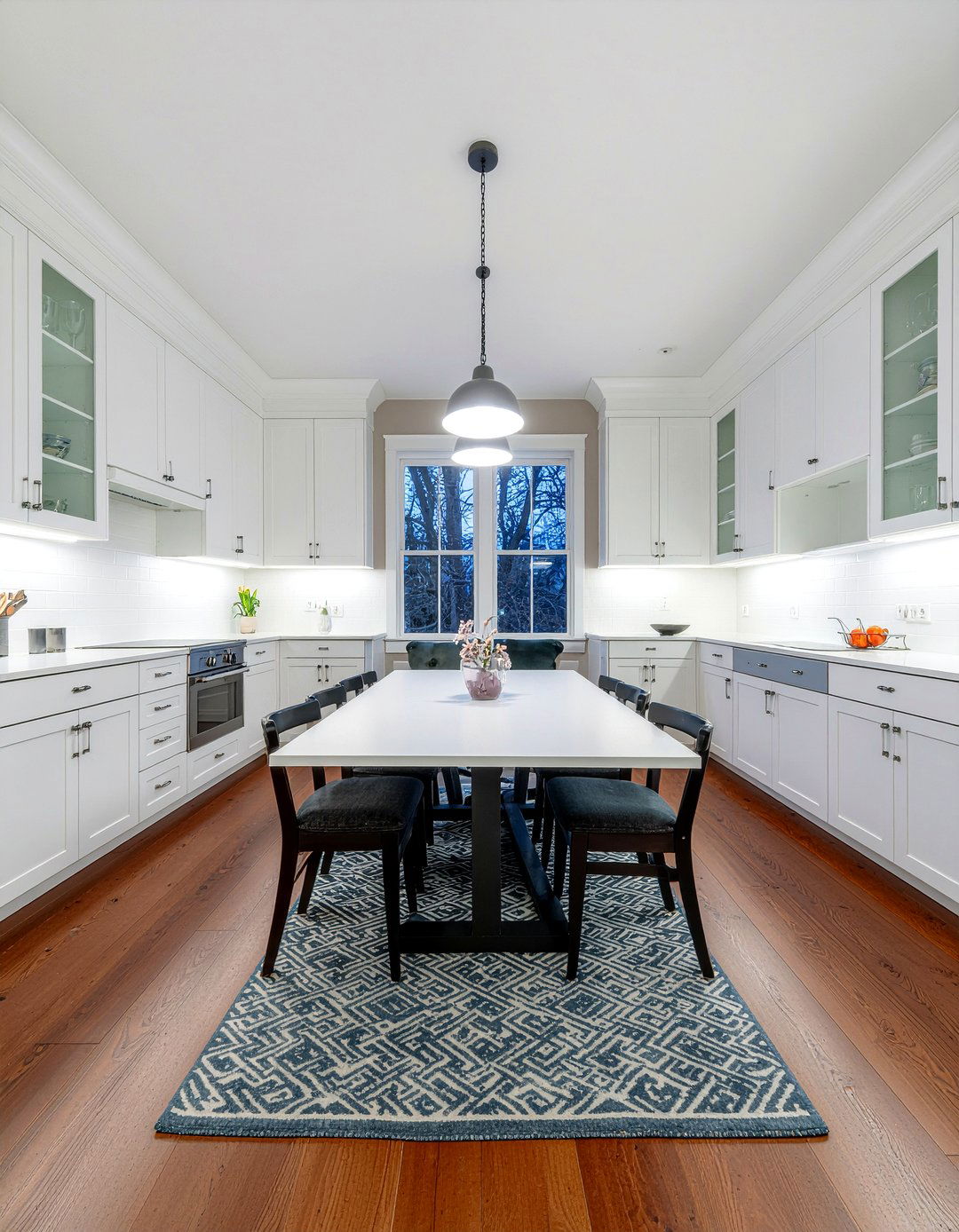 Dining Room Storage - 30 dual-purpose dining room ideas