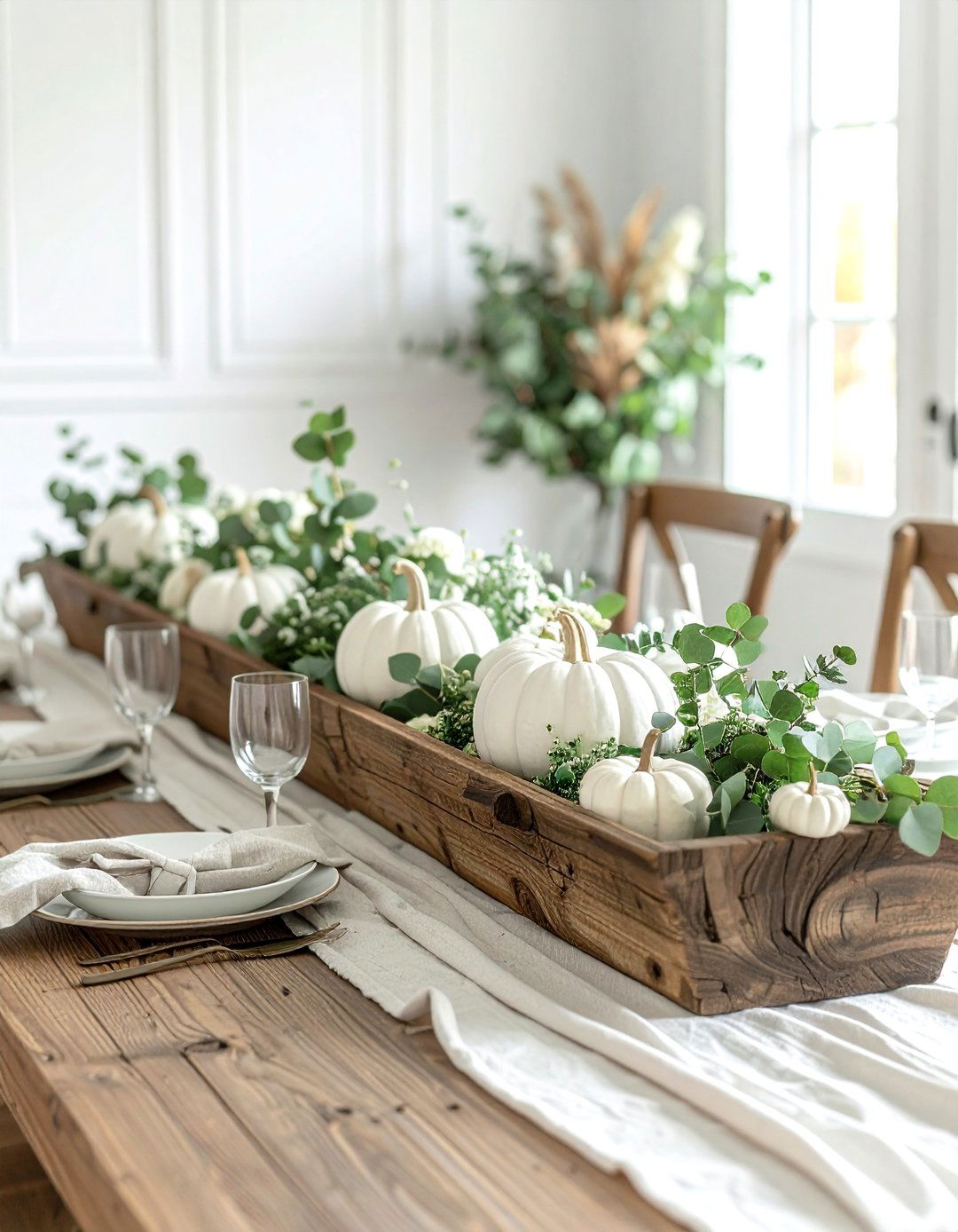 Dining centerpiece - 30 one-day decor project ideas