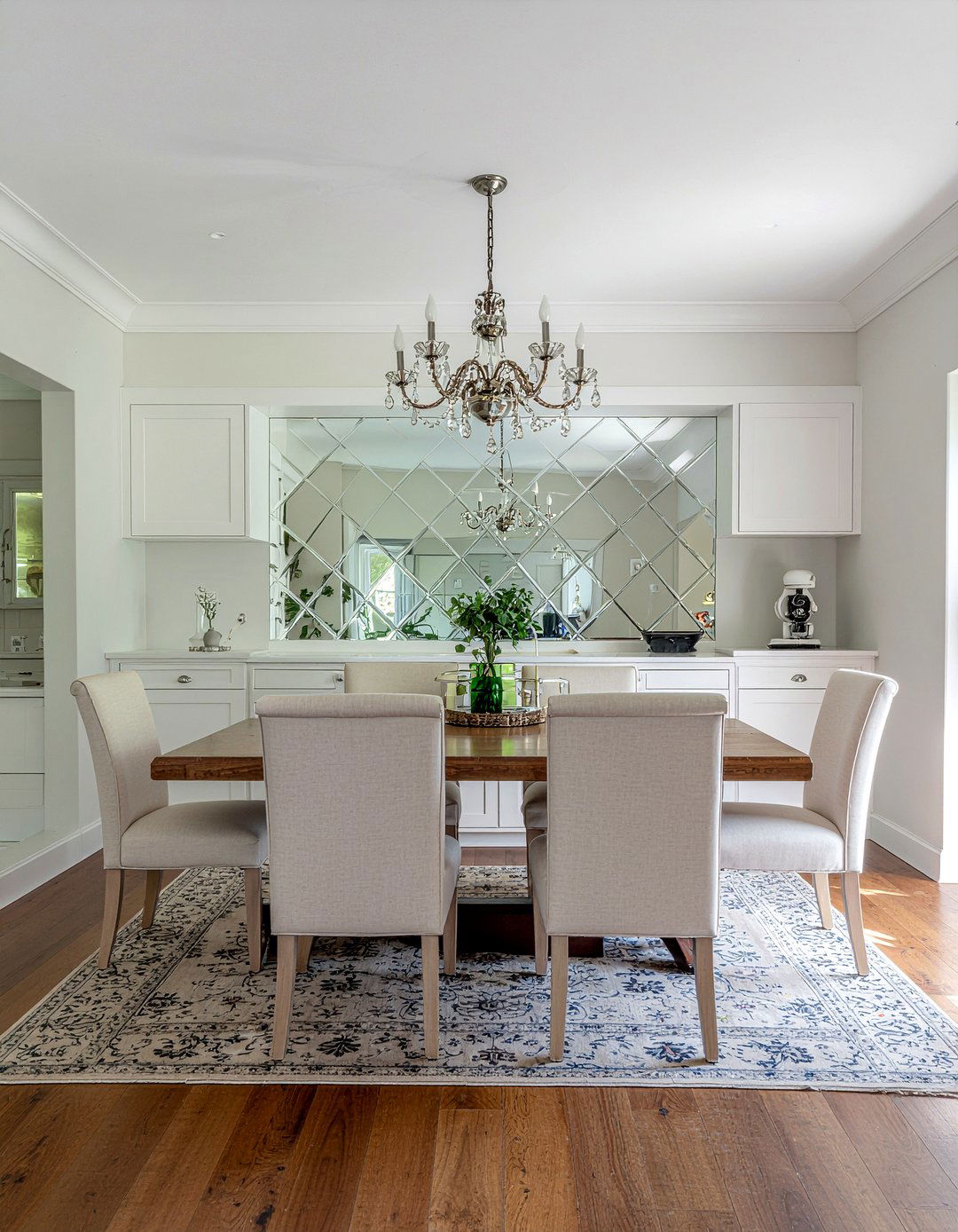 Dining room cabinets with mirror backsplash - 30 dining room built-in cabinet ideas