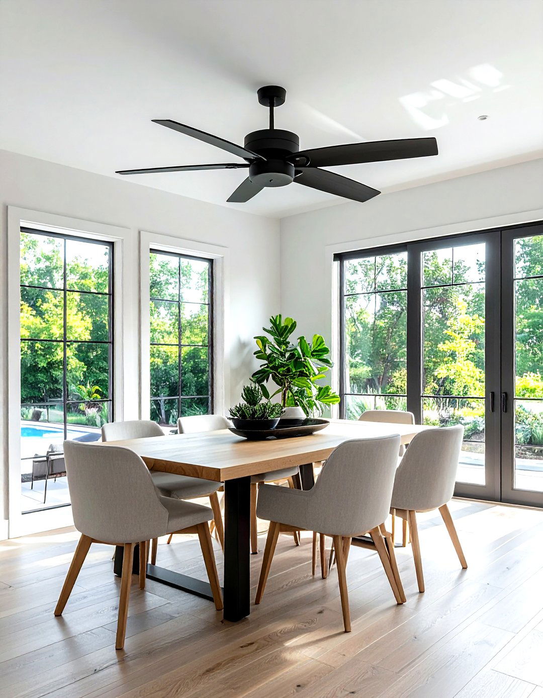 Dining room ceiling fan - 30 inexpensive dining room ideas