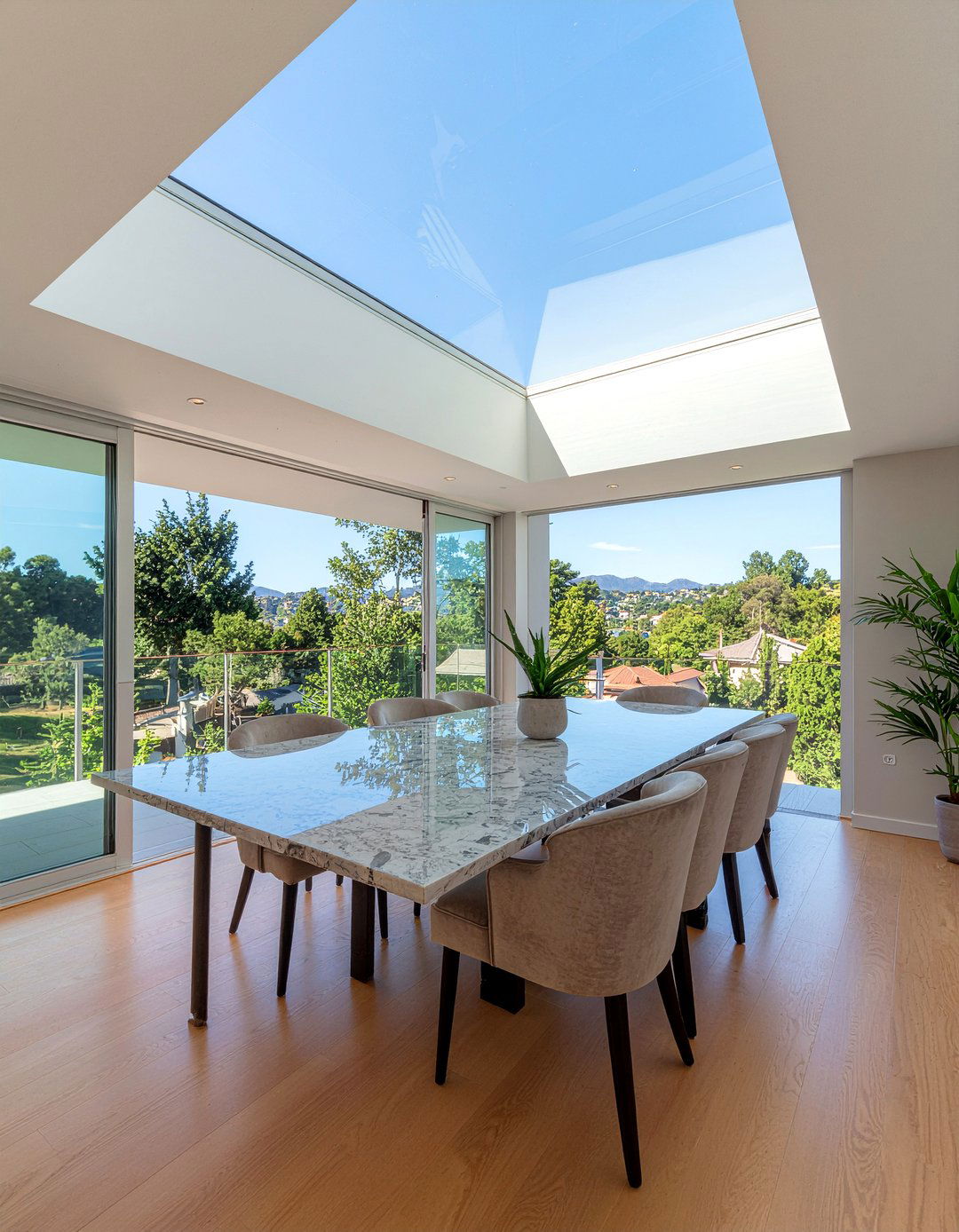 Dining room skylight - 30 bright dining room ideas