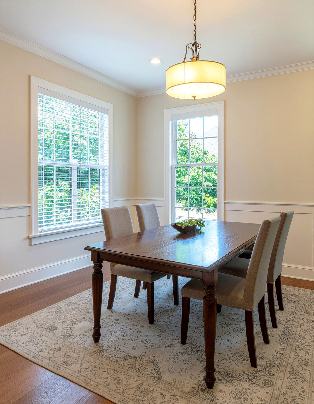 Dining table height for standard chairs - 30 dining room proportion ideas