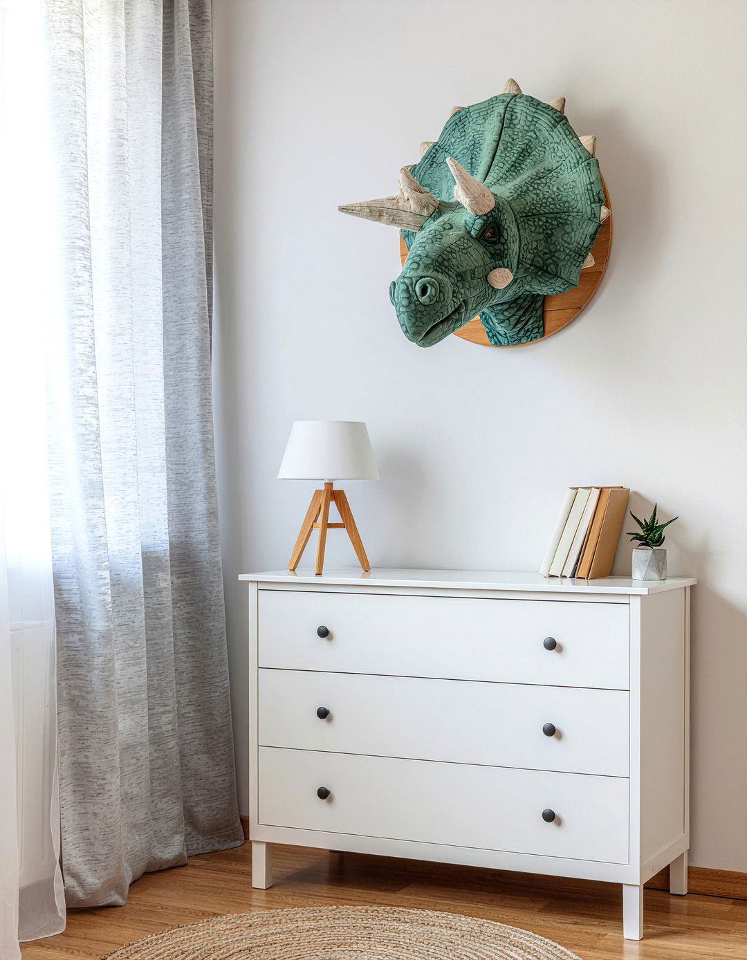 Dinosaur Head Wall Mount - 30 dinosaur bedroom ideas