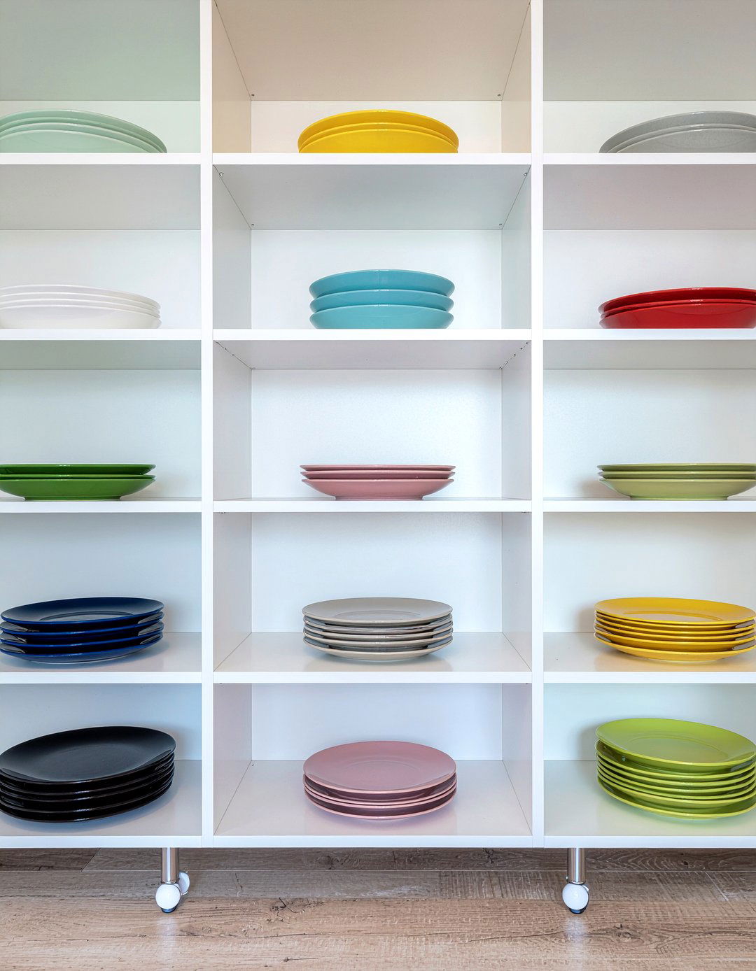 Display Colorful Dishware - 30 budget kitchen ideas