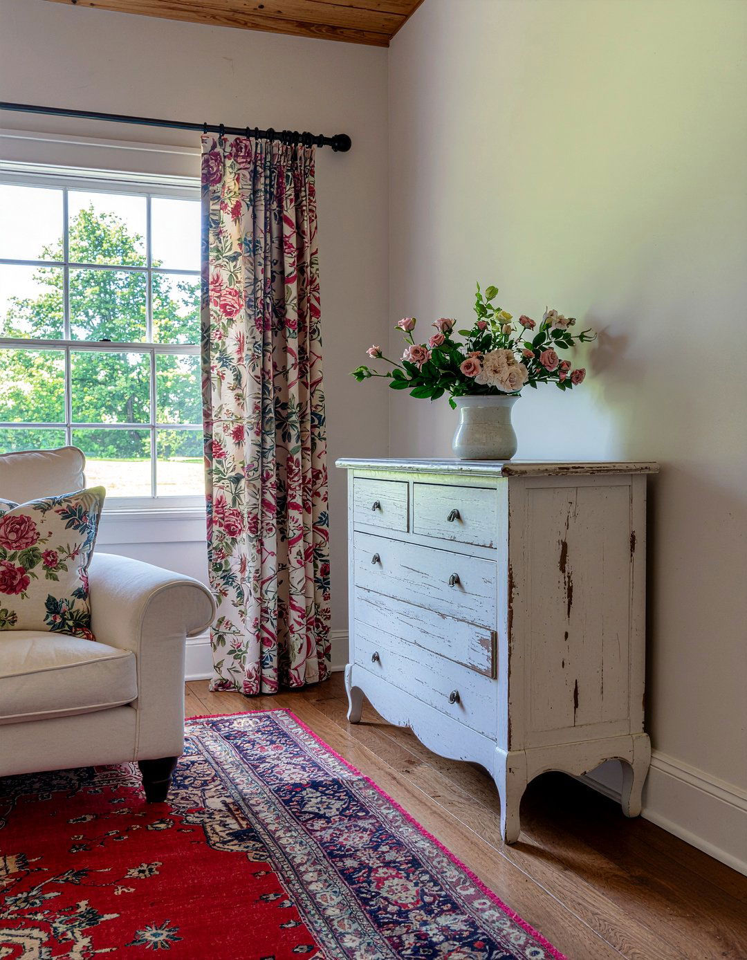 Distressed wood furniture - 30 French country living room ideas