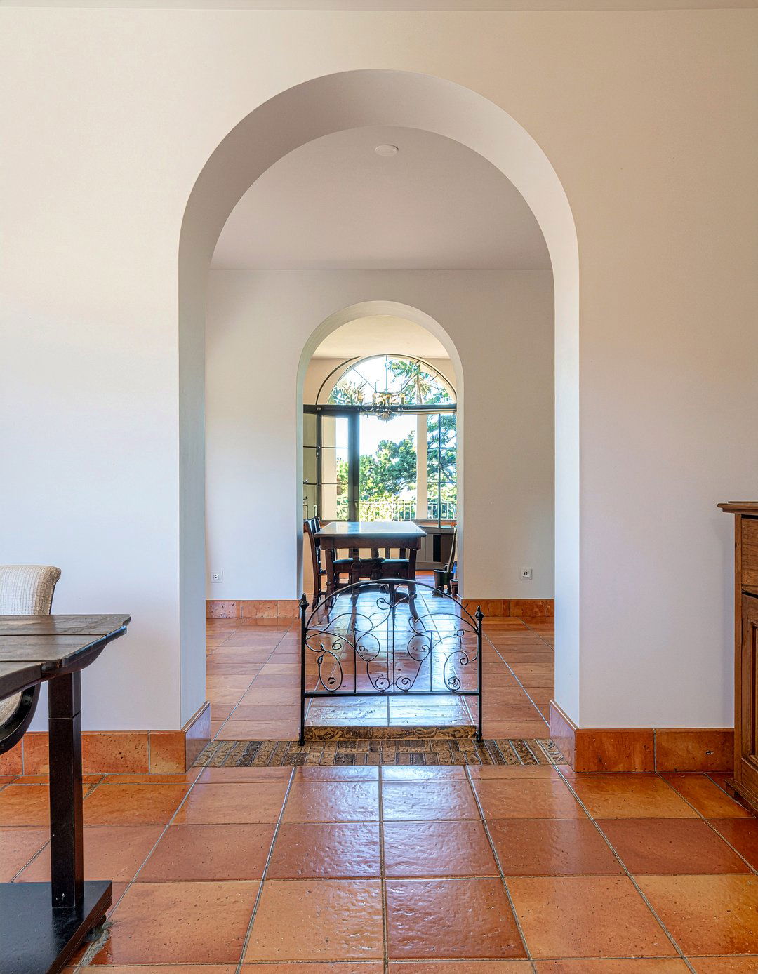 Dog Gate For Dining Room - 30 dog-friendly dining room ideas