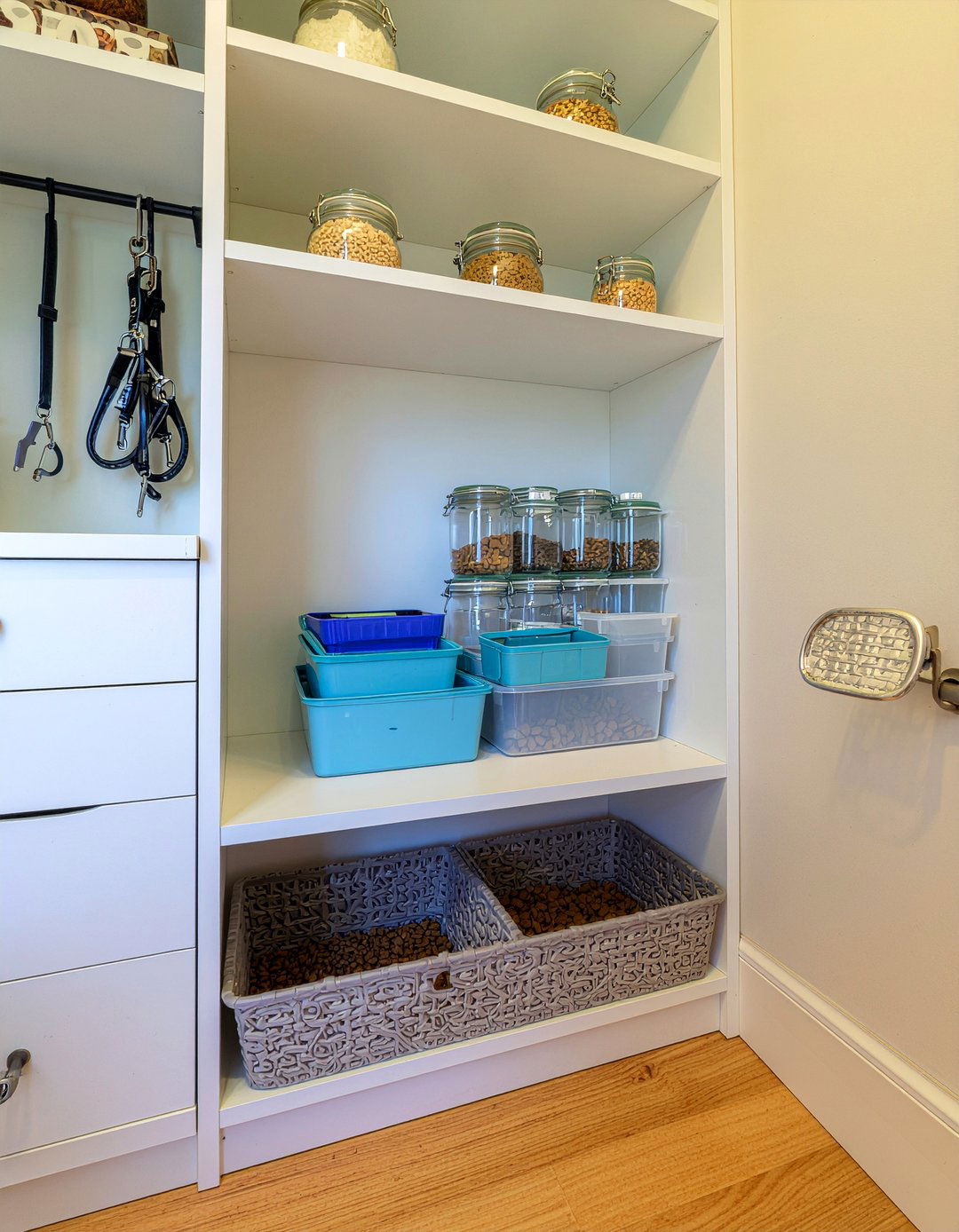 Dog room storage cabinet - 30 dog bedroom ideas