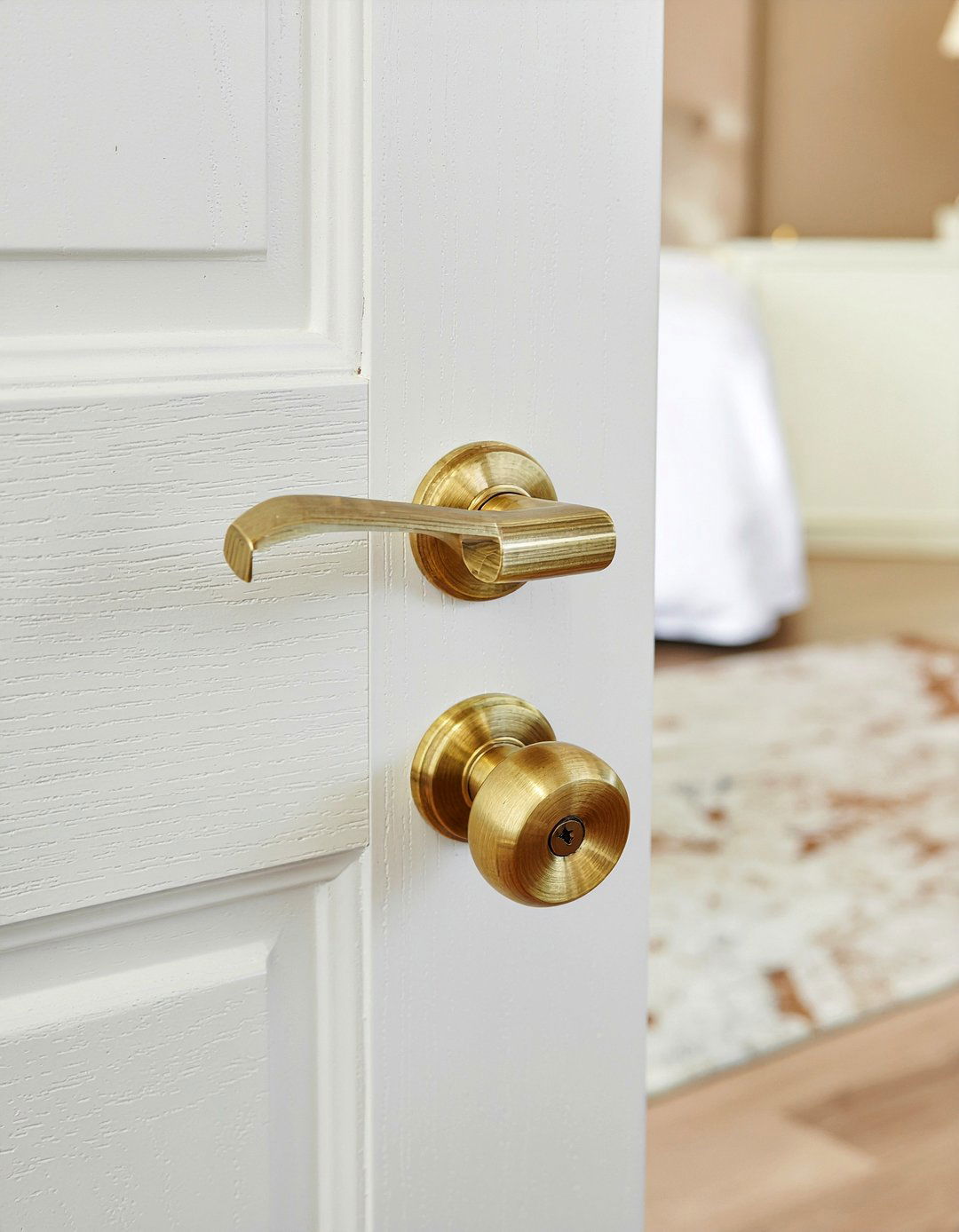 Door hardware upgrade - 30 budget bedroom ideas