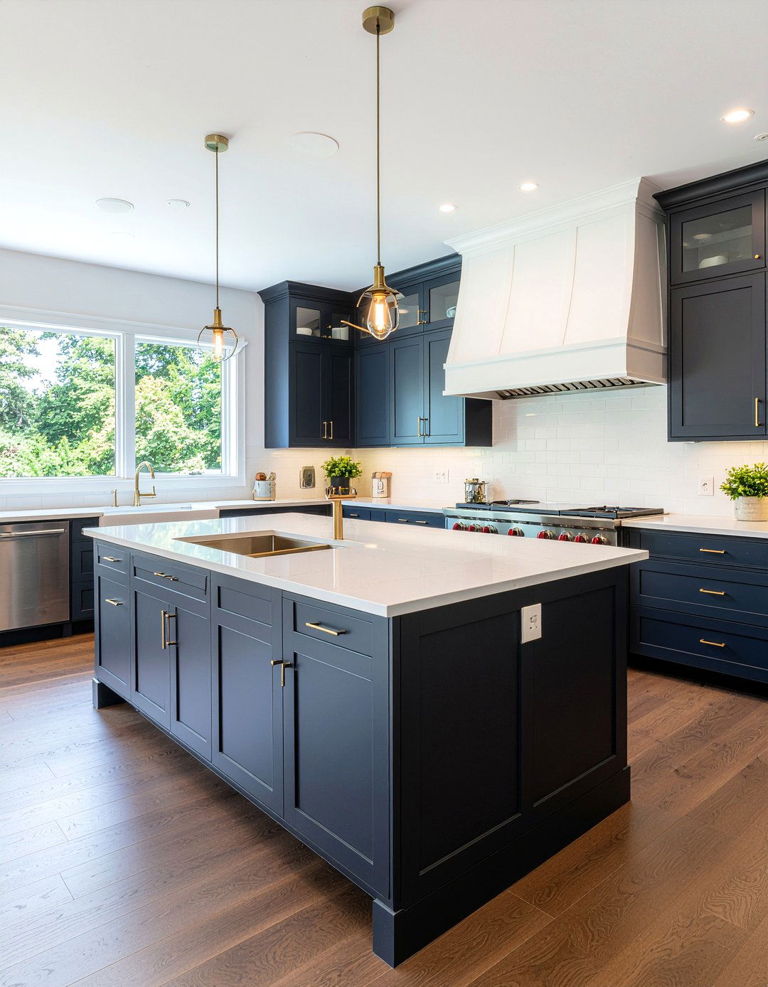 Double Kitchen Island - 30 gourmet kitchen ideas
