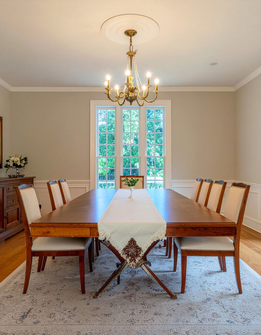 Double Leaf Table - 30 extendable dining ideas