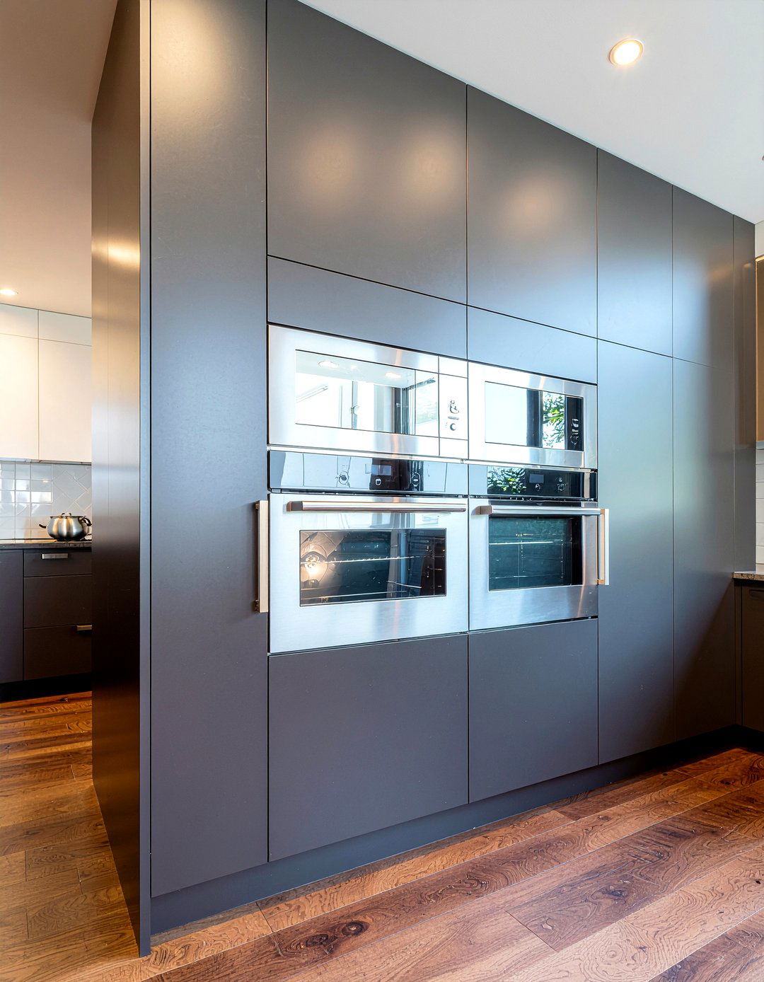 Double Oven Wall Unit - 30 elegant kitchen ideas