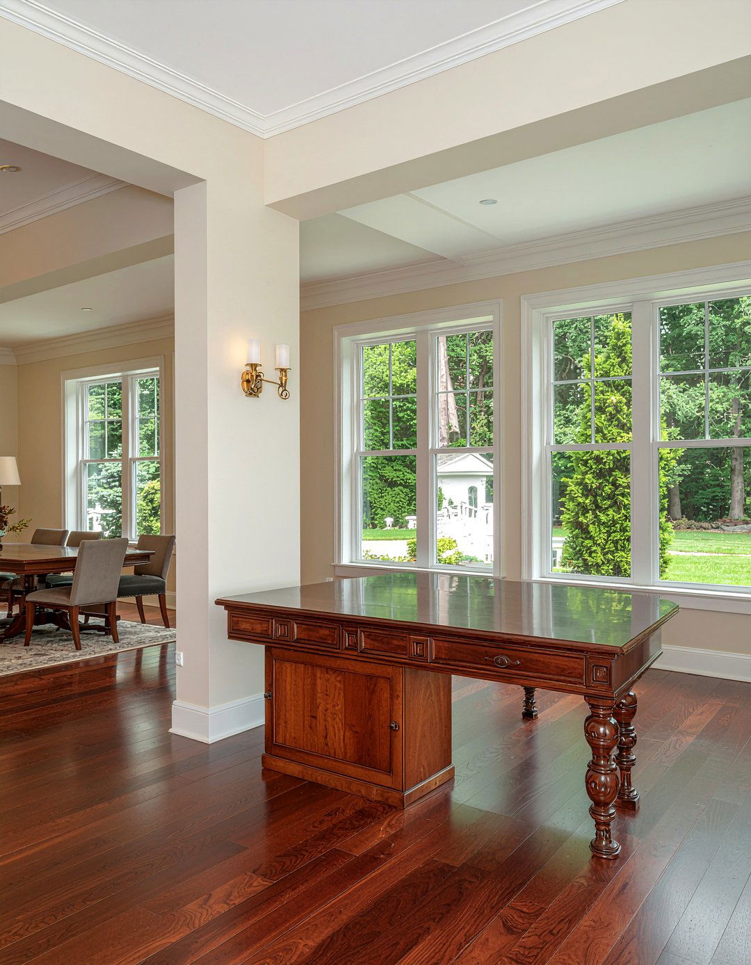 Double Pedestal Sideboard - 30 dining room storage cabinet ideas