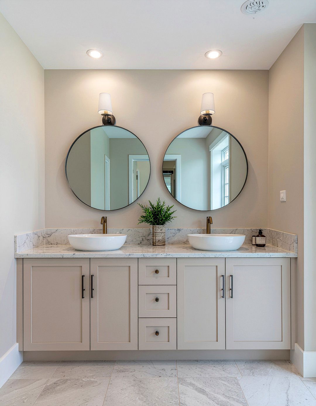 30 Round Bathroom Mirror Ideas for a Modern Home Refresh