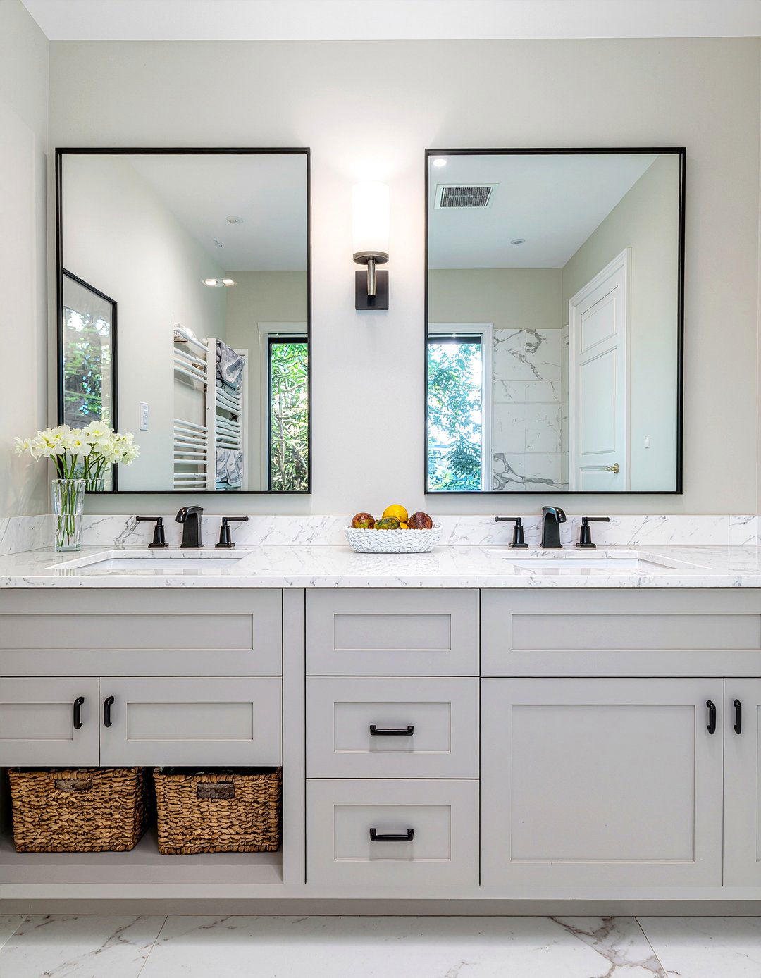 Double Sink Vanity - 30 bathroom dramatic change ideas