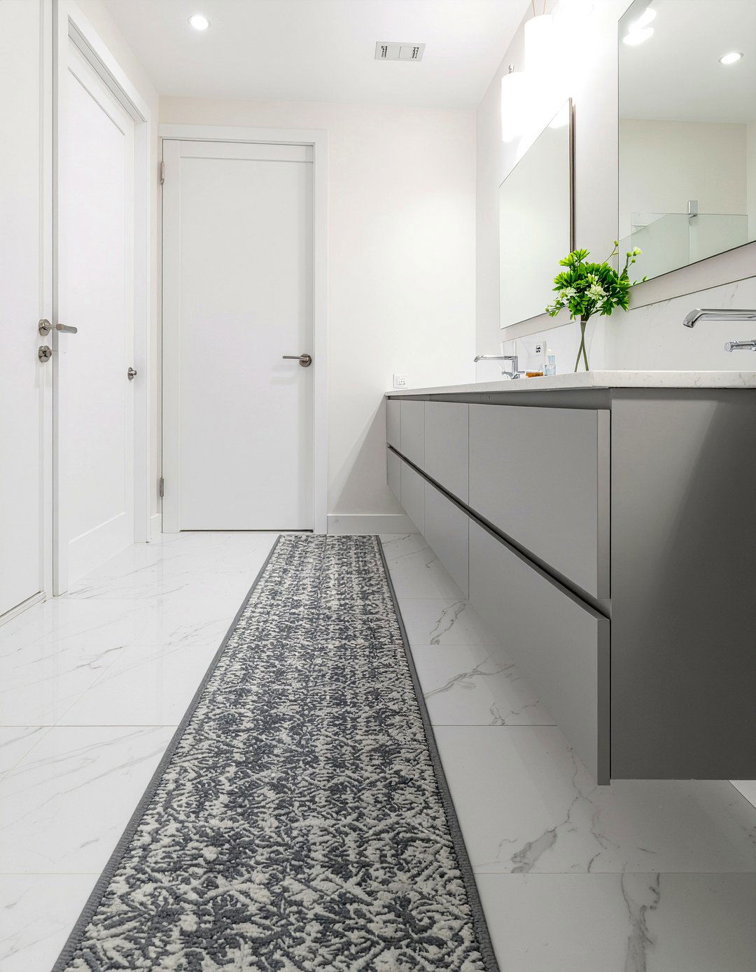 Double Vanity Bathroom Runner - 30 bathroom runner rug ideas