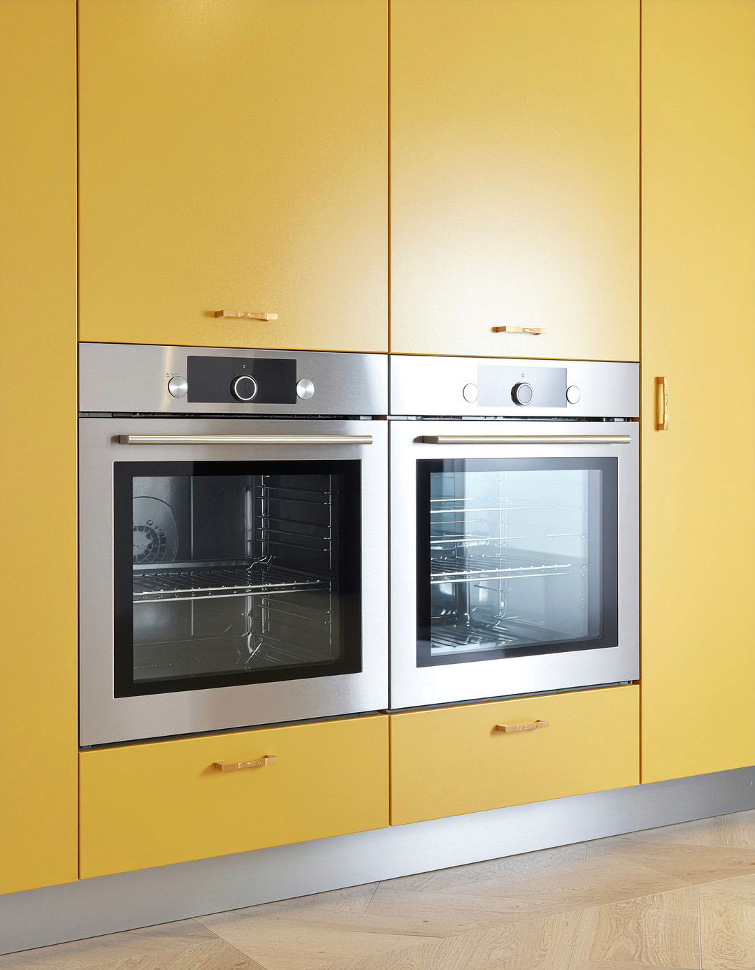 Double Wall Ovens - 30 kitchen investment piece ideas