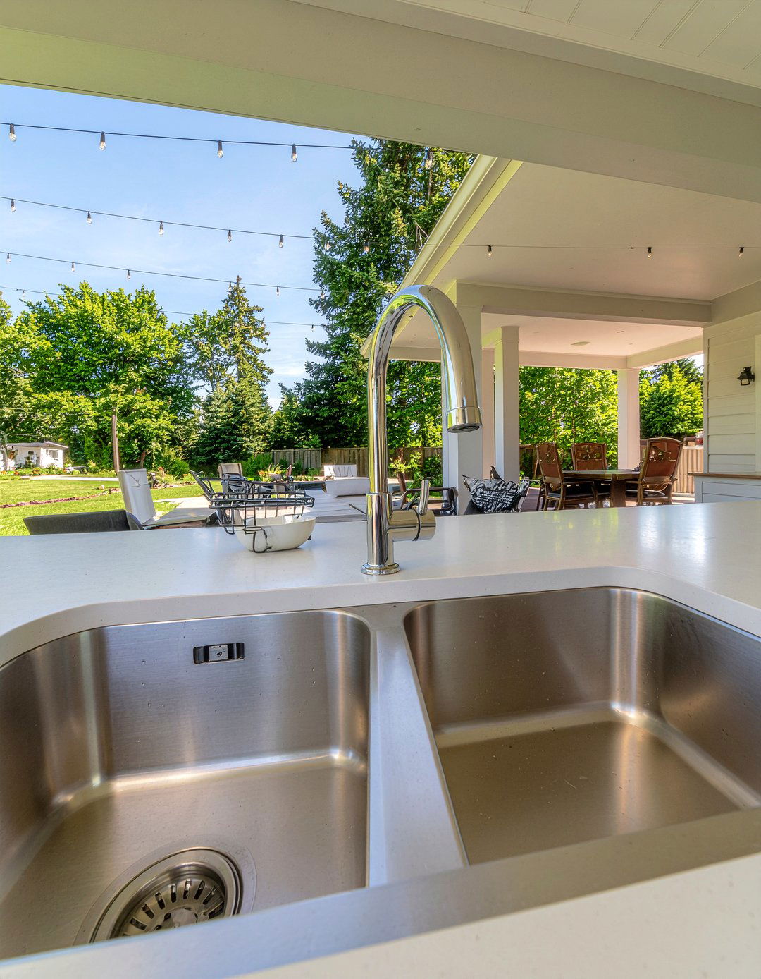 Double bowl outdoor sink - 30 outdoor kitchen sink ideas