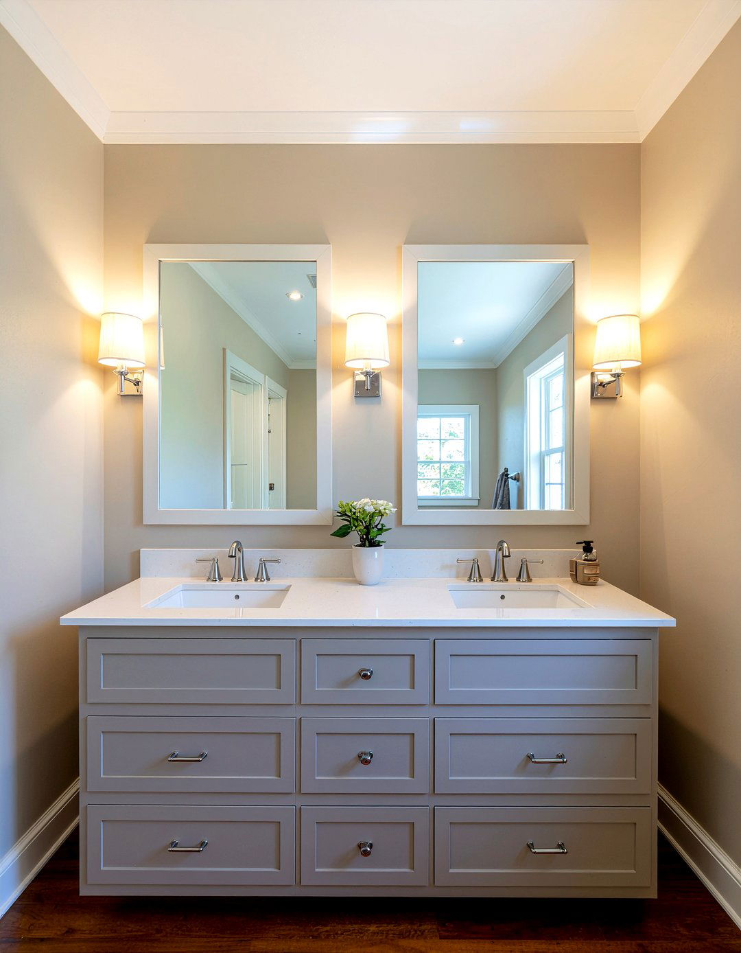 Double sink vanity - 30 bathroom classic element ideas