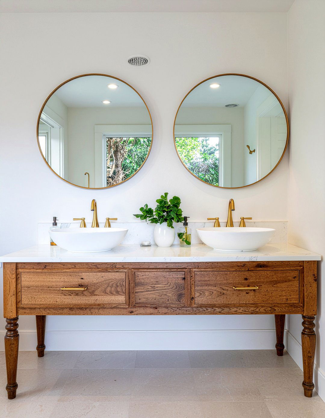 Double vanity sink - 30 primary bathroom ideas