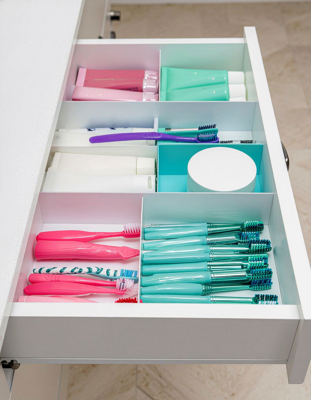 Drawer Dividers - 30 bathroom storage ideas