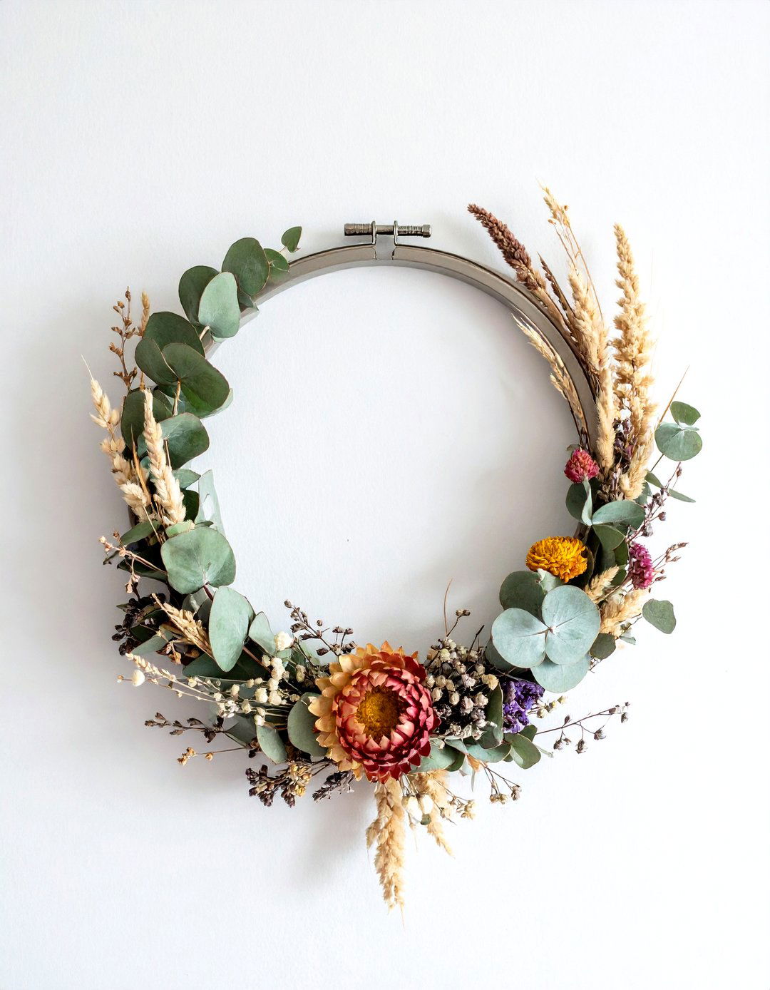 Dried Flower Hoop Art - 30 dried flower ideas