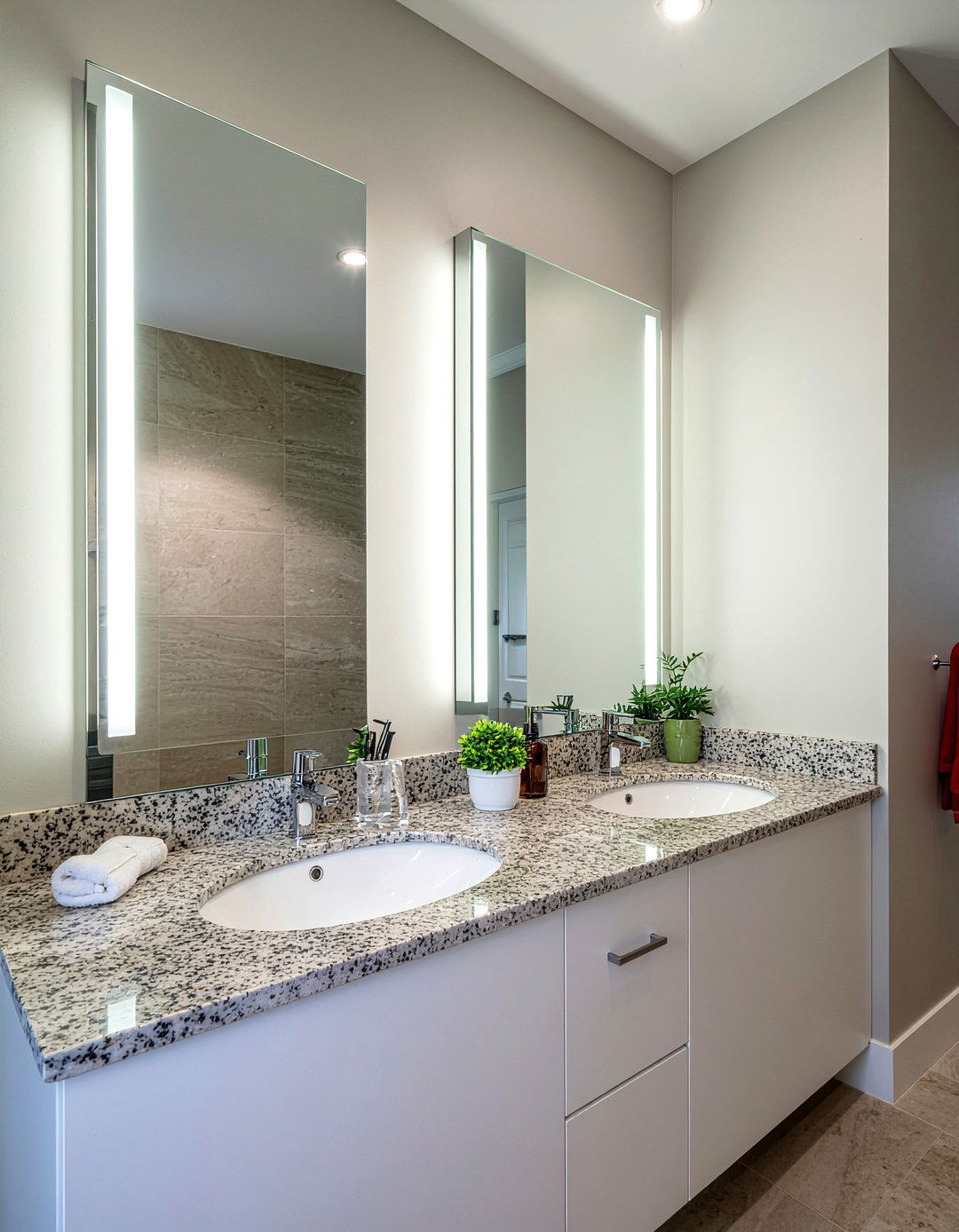 Dual vanity mirror TV - 30 bathroom mirror TV ideas