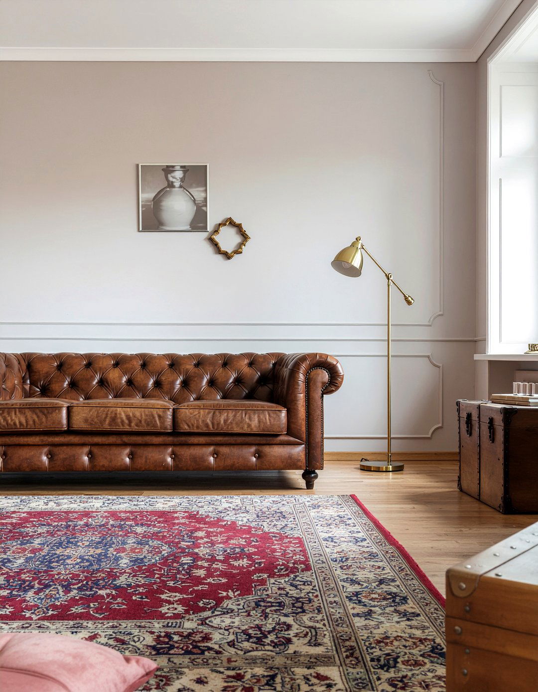 Dusty pink living room with brown leather - 30 living room dusty pink walls