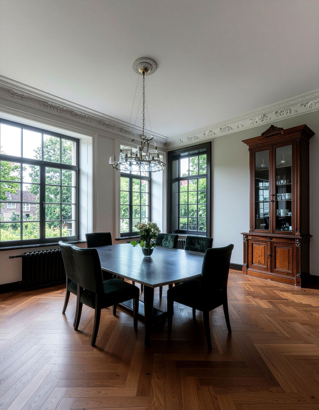 Dutch Canal House Dining - 30 Dutch dining room ideas