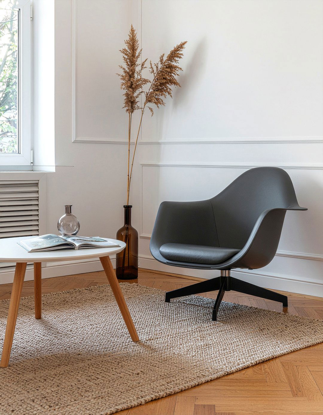 Eames chair coffee table - 30 living room Eames chair ideas