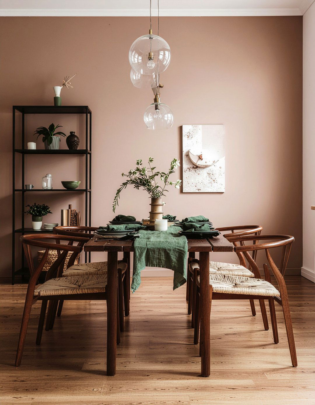 Earthy tone dining room - 30 Portland dining room ideas