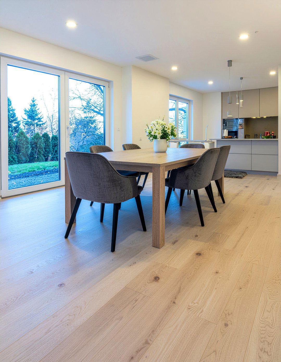 Easy Clean Dining Room Flooring - 30 dog-friendly dining room ideas