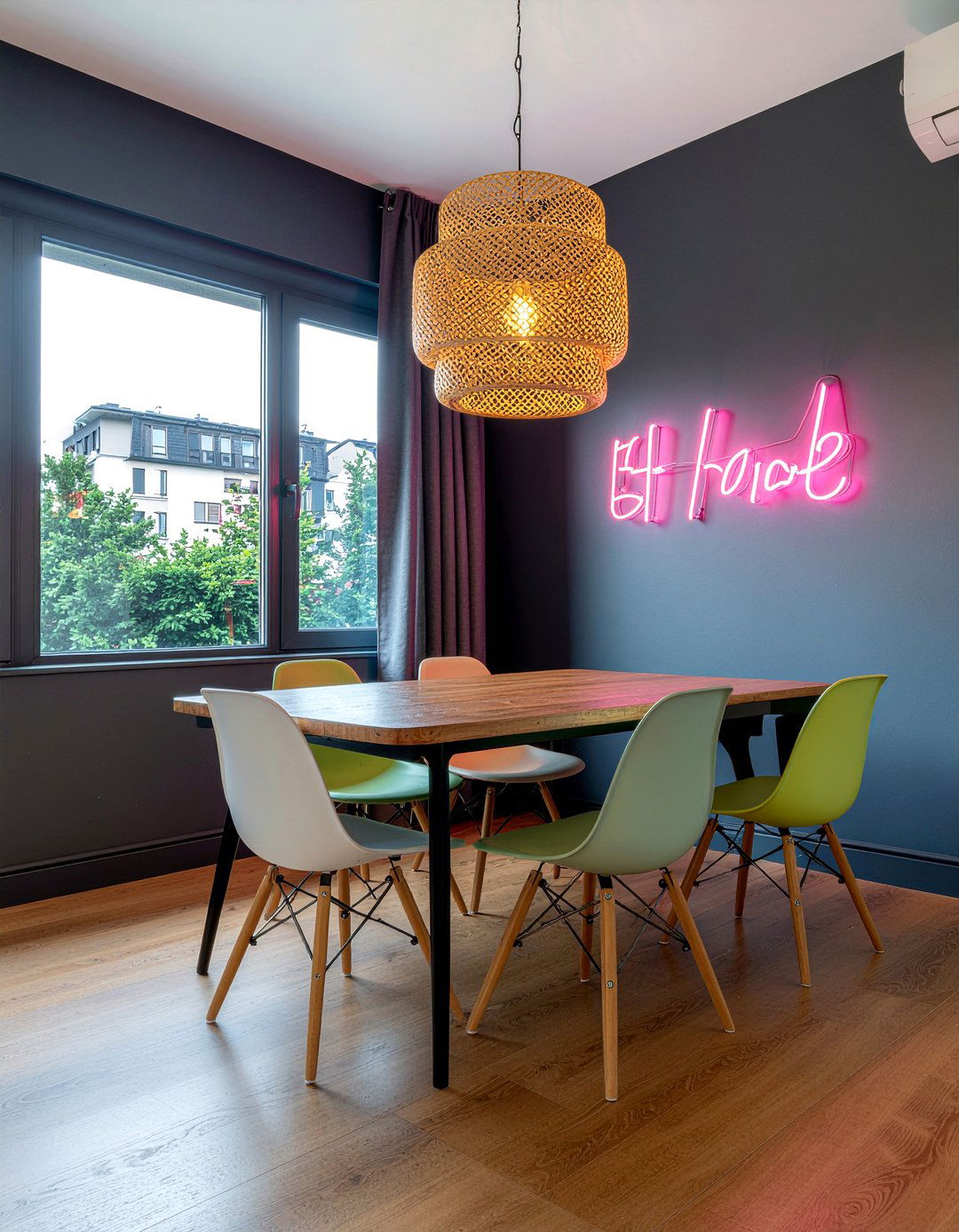 Eclectic Dark Dining Room - 30 dark dining room ideas