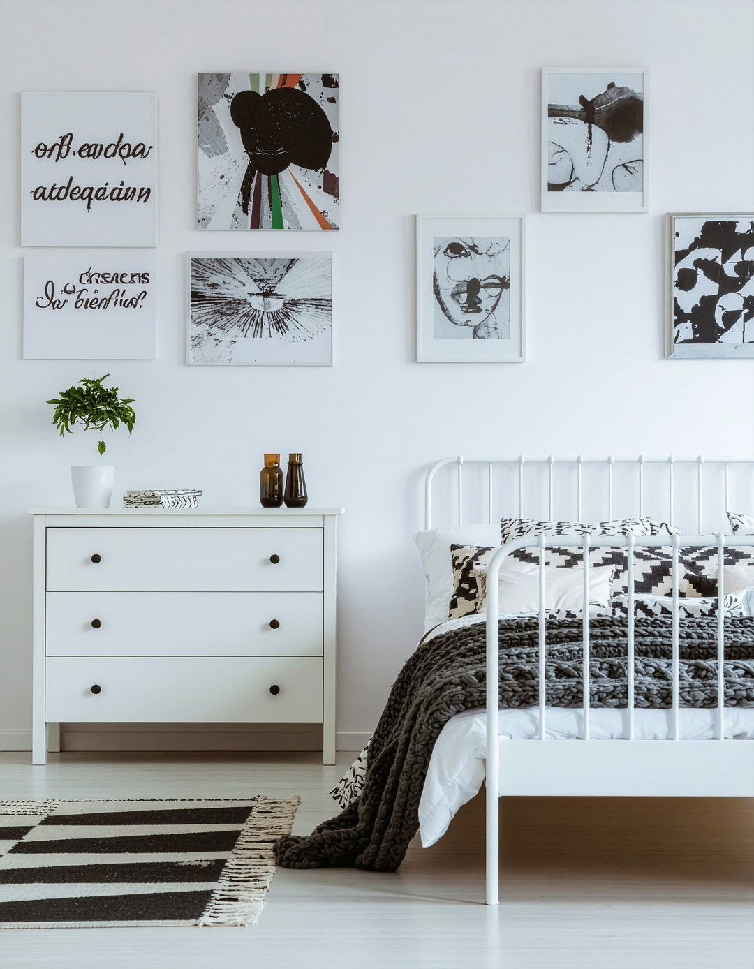 Eclectic White Bedroom - 30 all white bedroom ideas