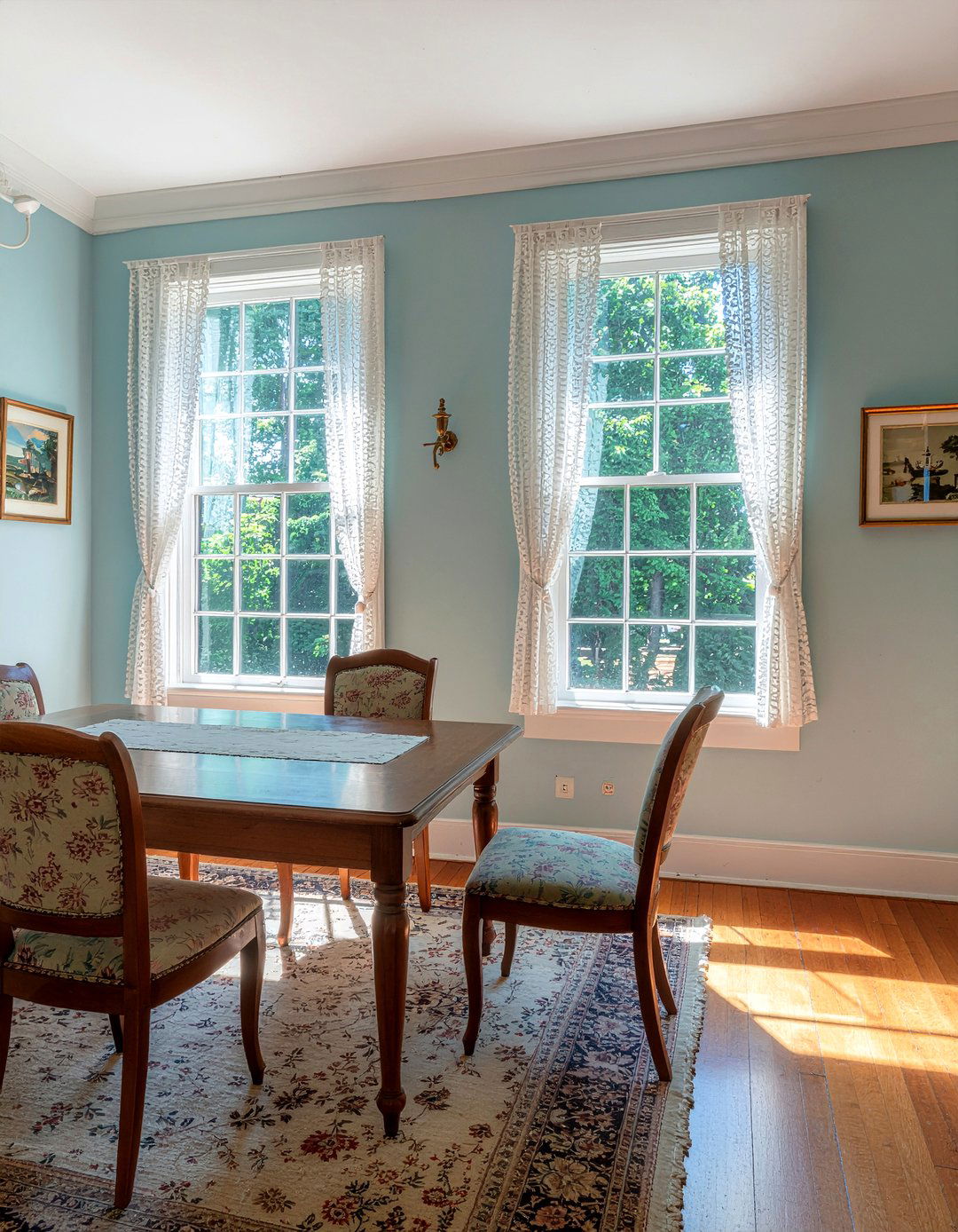Edwardian Dining Room - 30 heritage home dining room ideas