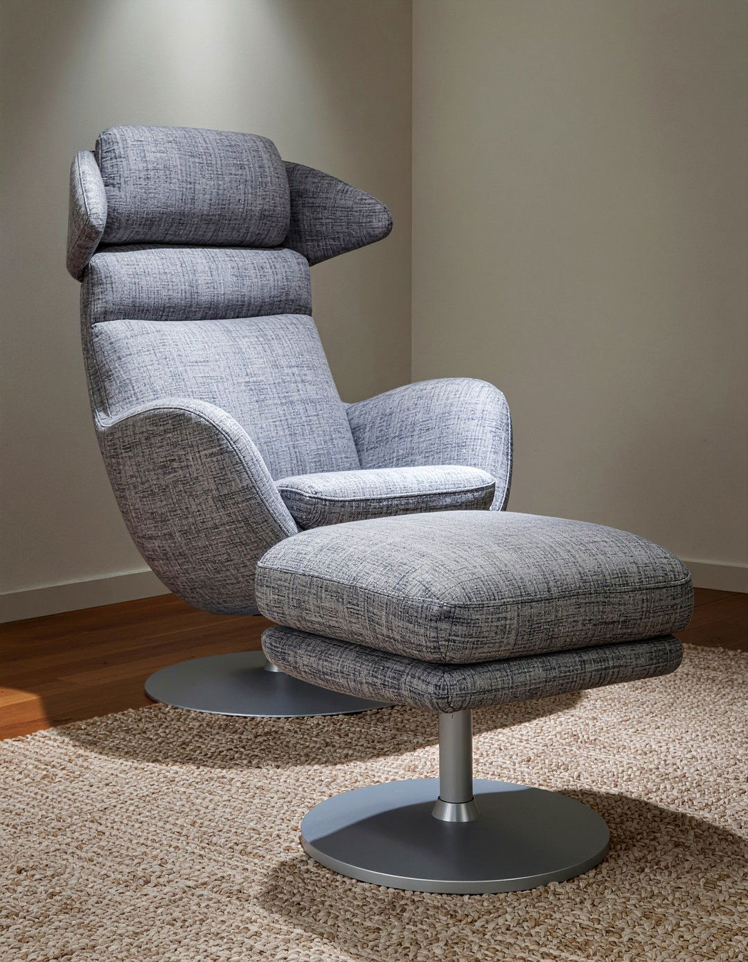 Egg Chair With Ottoman - 30 living room egg chair ideas