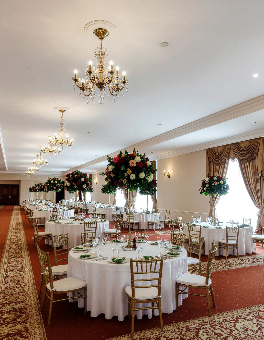 30 Elegant Dining Room Rehearsal Dinner Ideas for Your Big Day