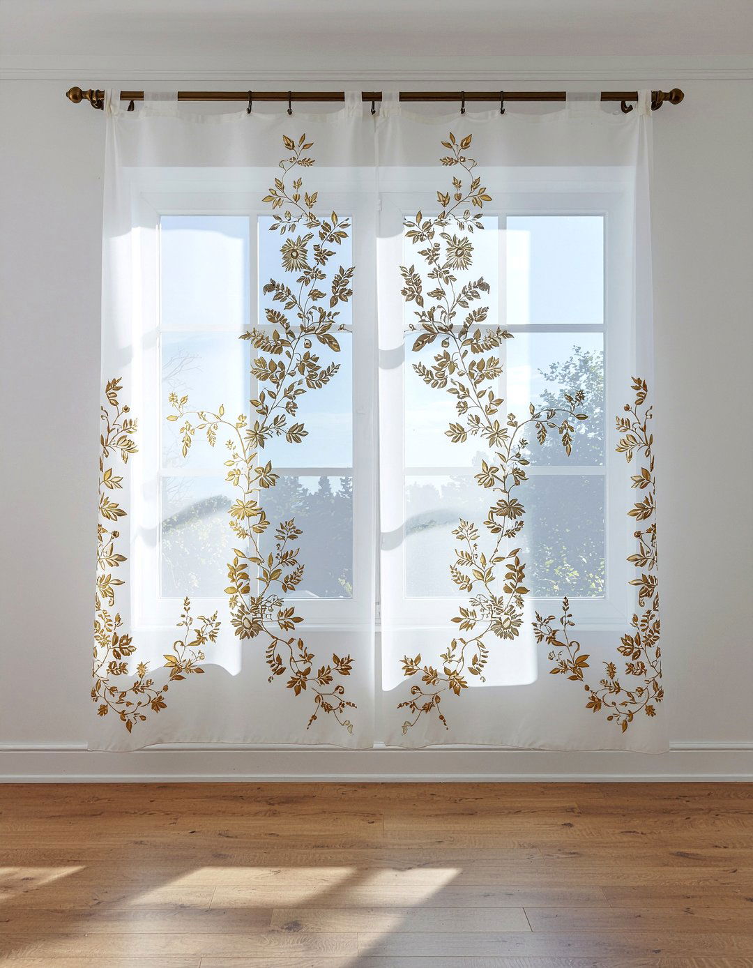Embroidered Sheer Valance - 30 dining room valance ideas
