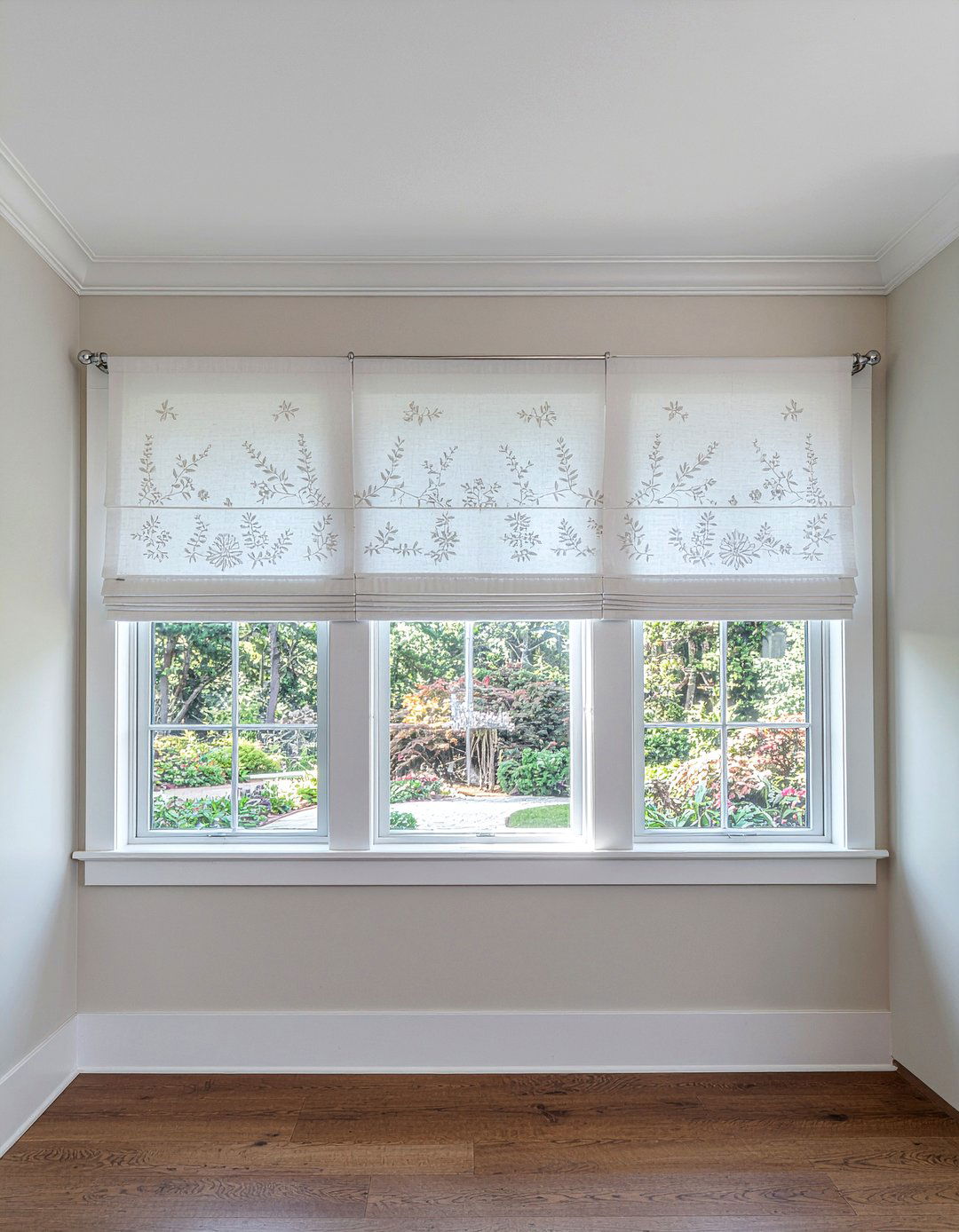 Embroidery Cafe Curtain - 30 kitchen cafe curtain ideas