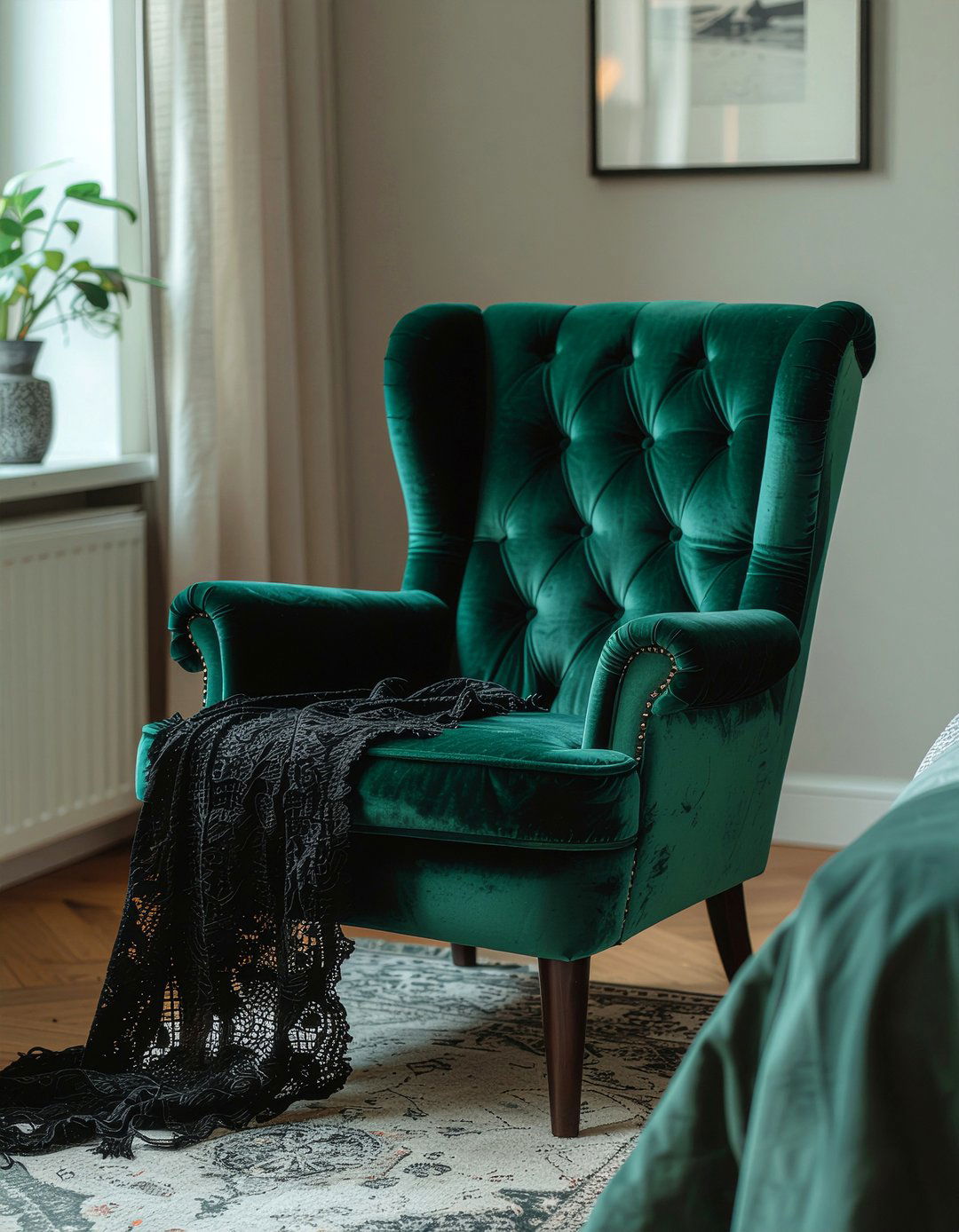 Emerald green velvet chair - 30 gothic bedroom ideas